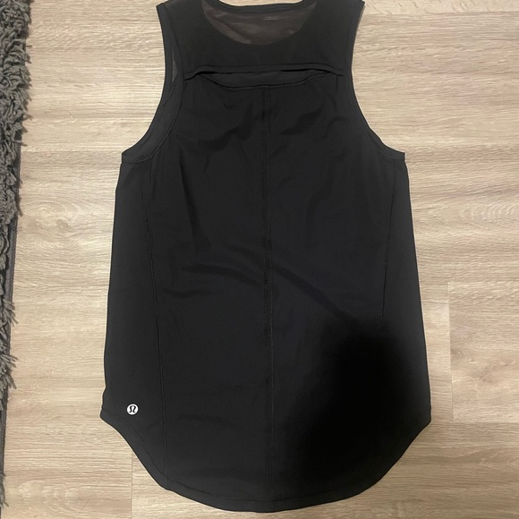 Lululemon Black, Sculpt Tank Top *Back Vent Size 4 - Picture 3 of 4